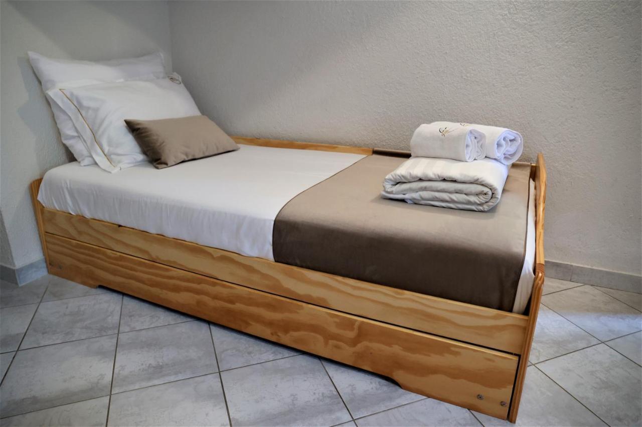Guesthouse Idila Pod Nanosom Senozece Bagian luar foto