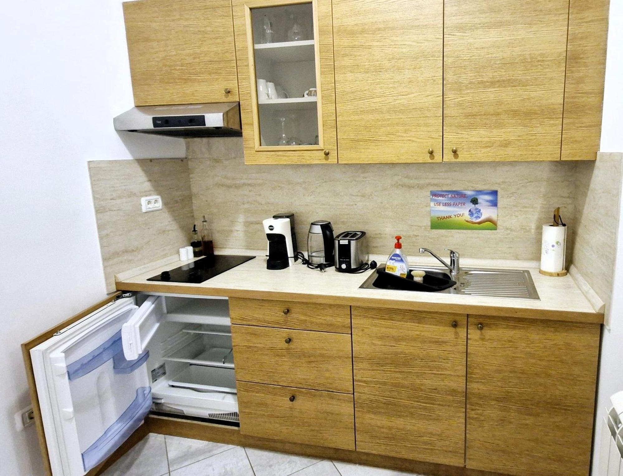 Guesthouse Idila Pod Nanosom Senozece Bagian luar foto